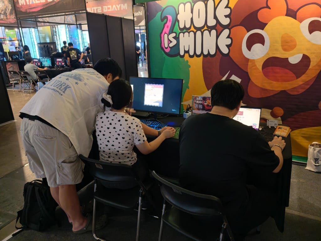 Hole Is Mine booth at BIC 2026
